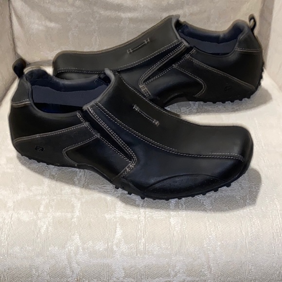 Skechers Extra Wide shoes main image 10